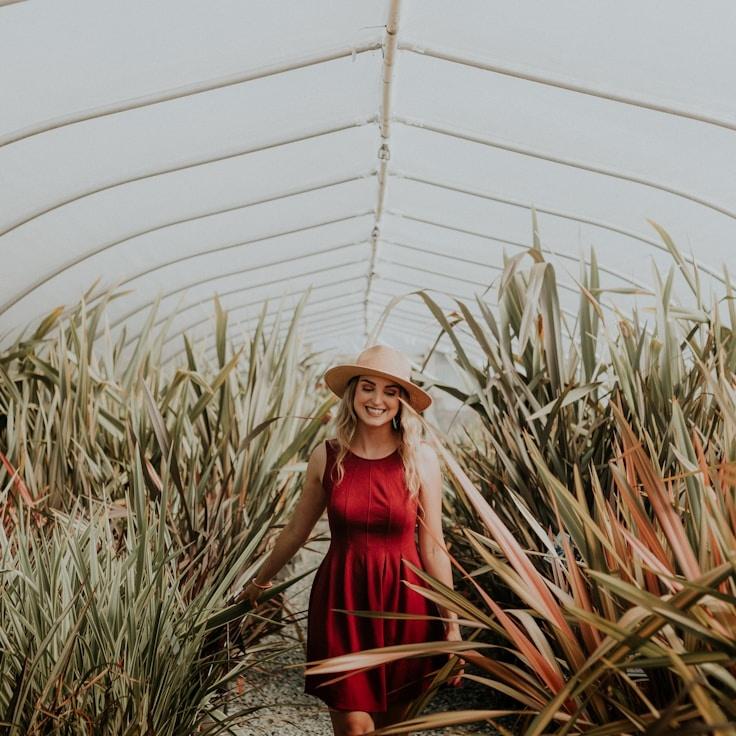 Portrait of a seasoned mentor and Italian cuisine specialist